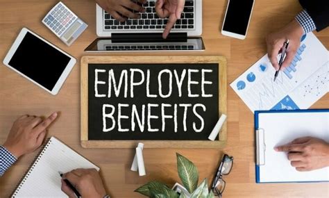 How to Find an Employee Benefits Broker .
